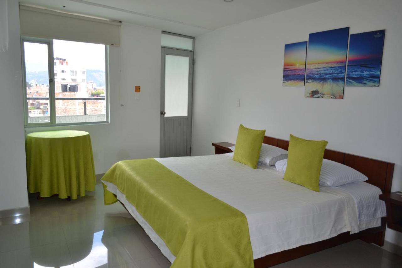 Hotel Milan Дуітама Екстер'єр фото